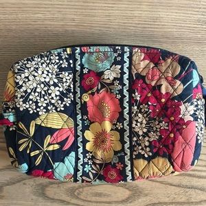 Vera Bradley makeup bag retired pattern cosmetic